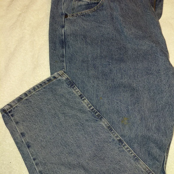 Levi's Classic Denim Men's Jeans - Picture 3 of 3